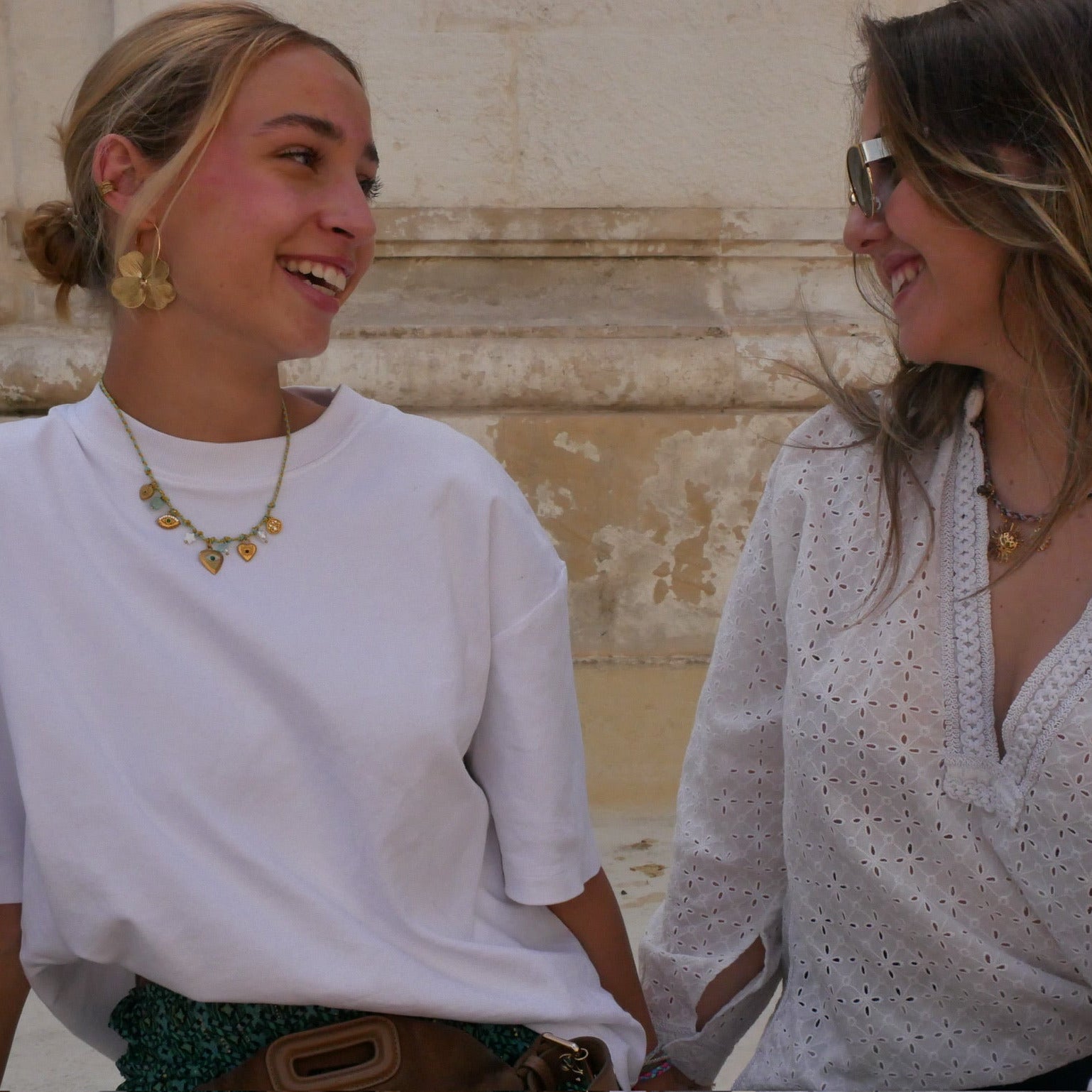 Collier charmes