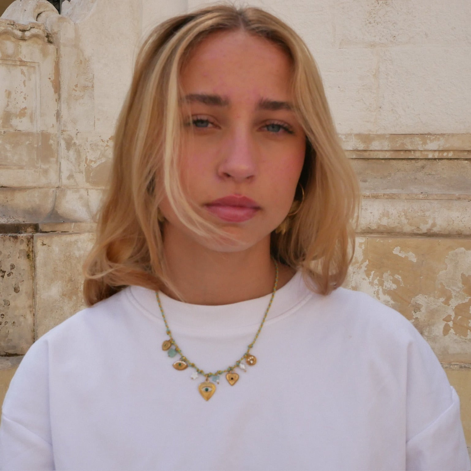 Collier charmes