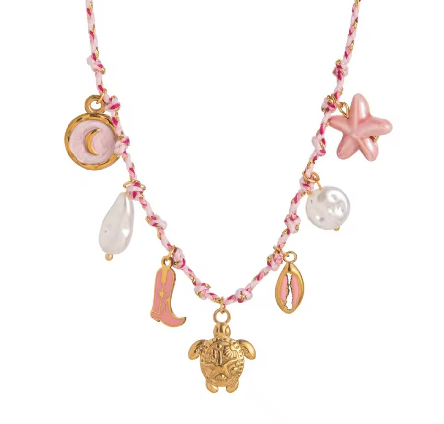 Collier charmes